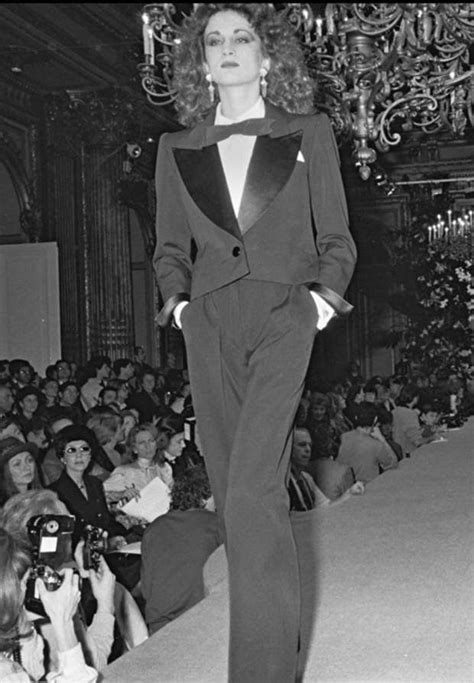 yves saint laurent de füssion hommes anzug